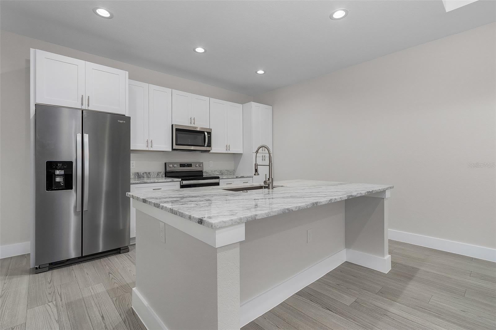 26221 Sandhill Boulevard – photo 5