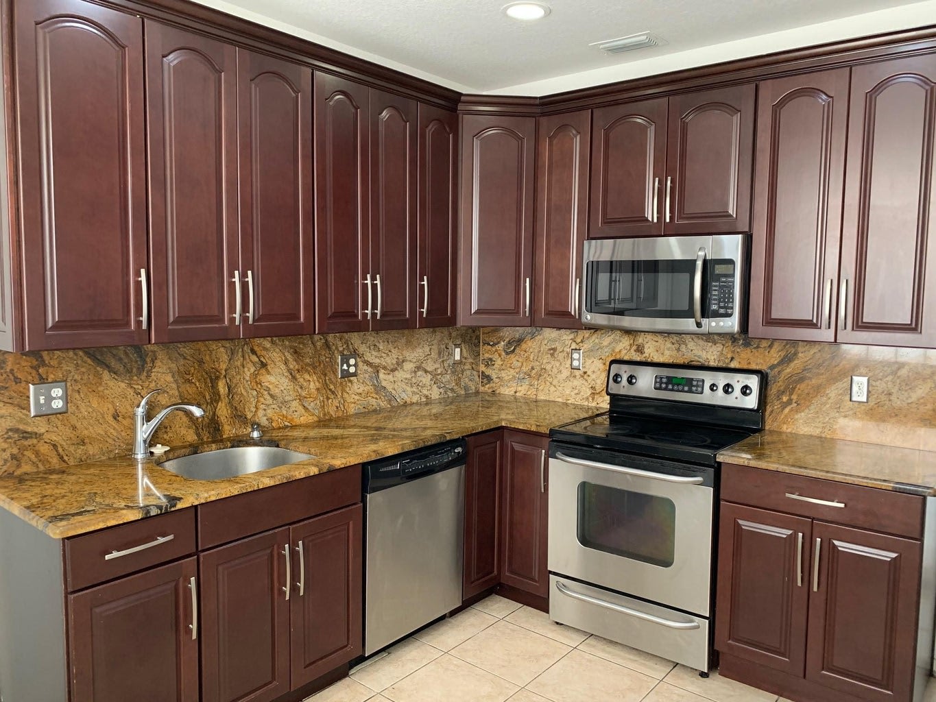 5110 Rambler Rose Way – photo 2