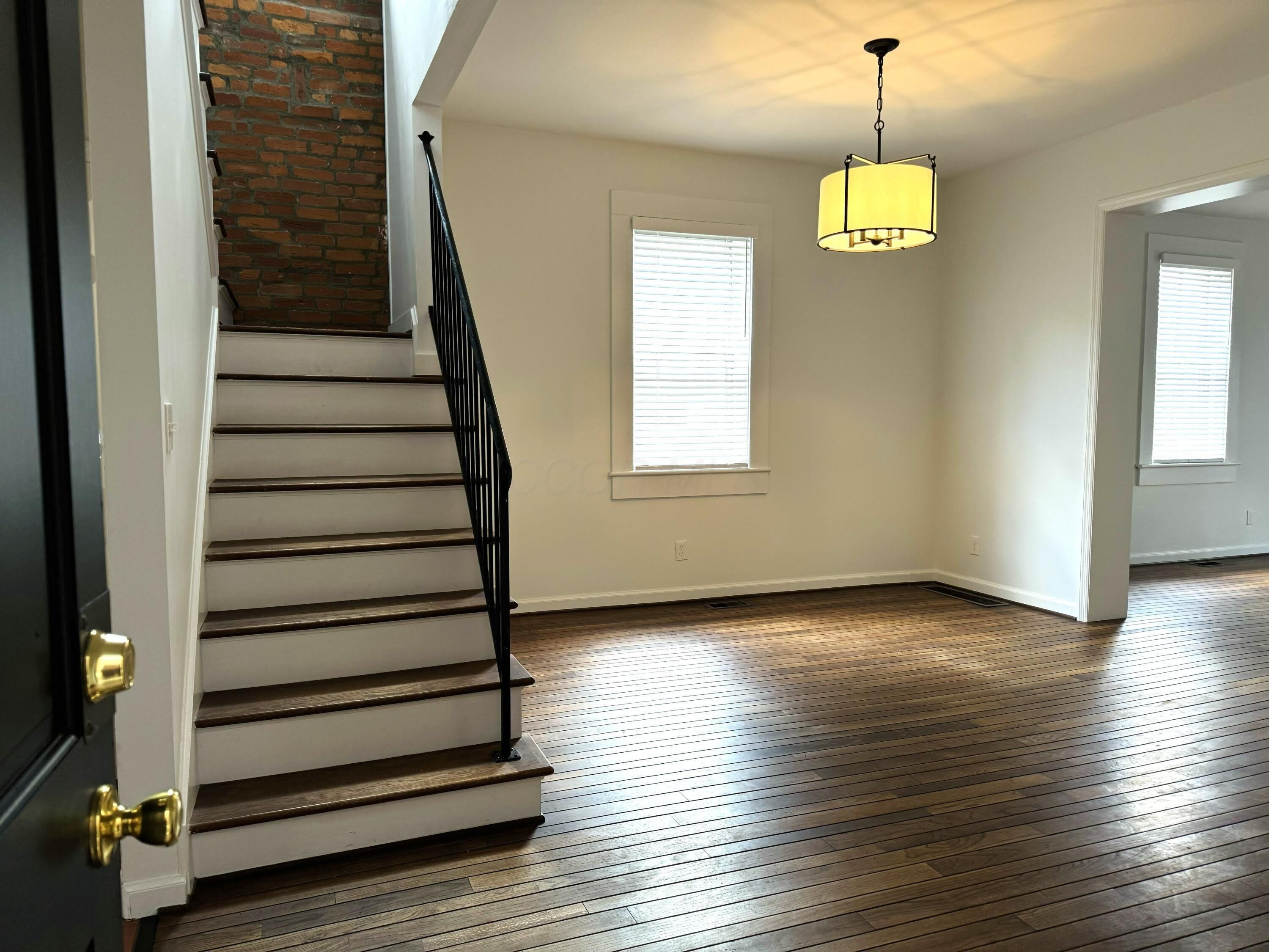 561 S 5Th Street – photo 4