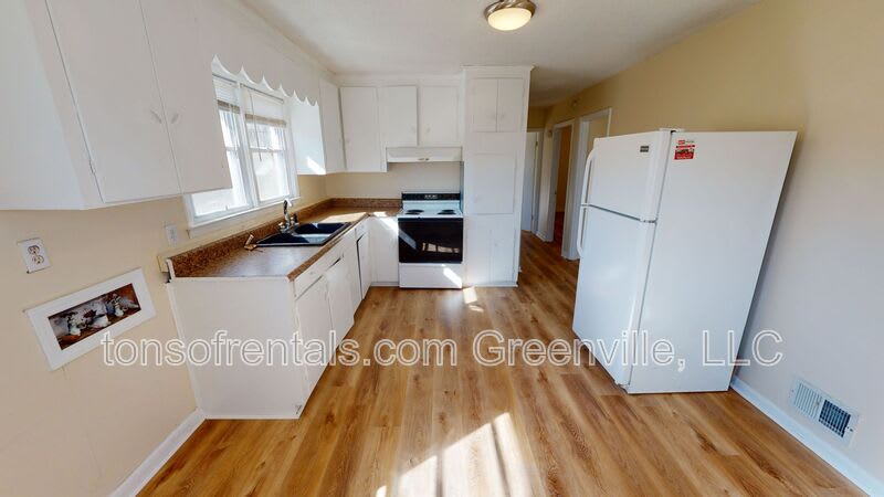 1427 C Grant Circle – photo 5