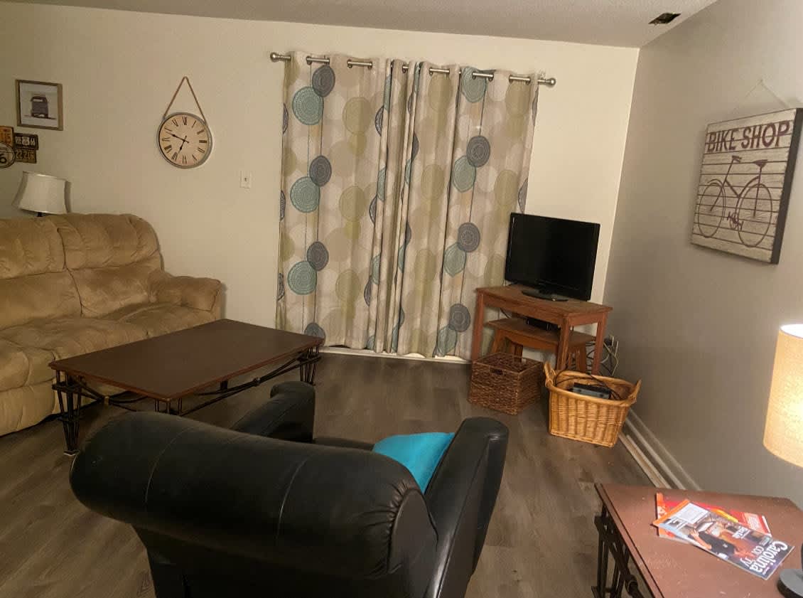 3011 Huntleigh Drive – photo 2
