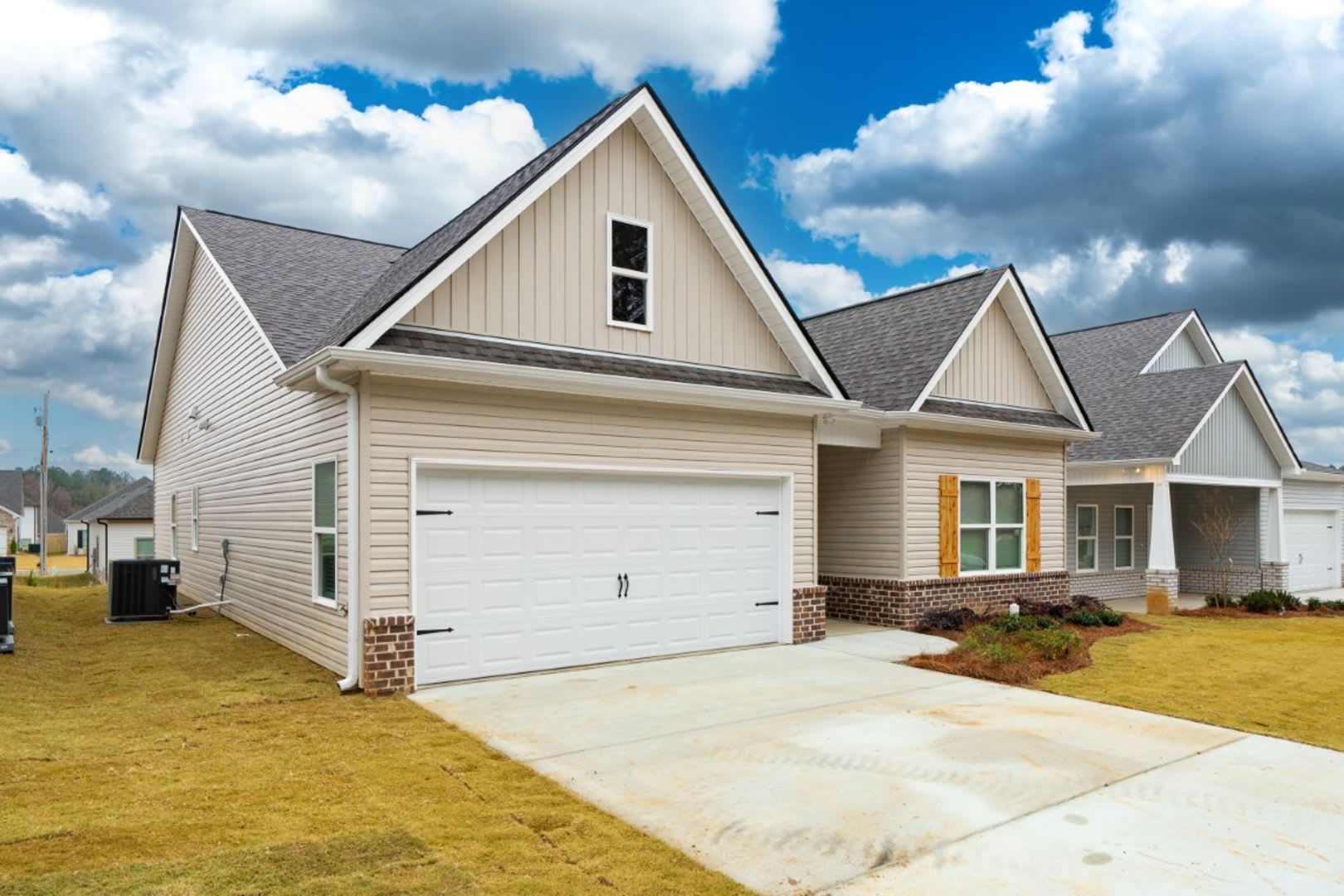 Stunning 3BR/2BA Beauty – Modern Upgrades, Incredible Value & Won't Last Long! – photo 2