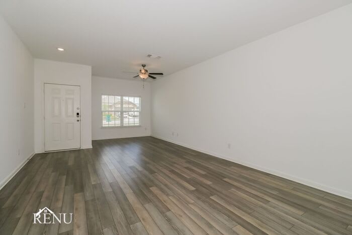 14105 Hacienda Estates Drive – photo 5
