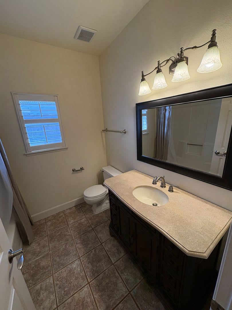 Spacious home with 3 Car Garage & Pool coming soon! – photo 3