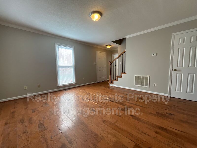 123 Arcaro Drive – photo 2