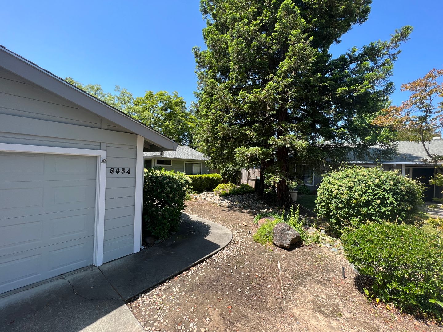 Remodeled Orangevale home on cul-de-sac. – photo 2