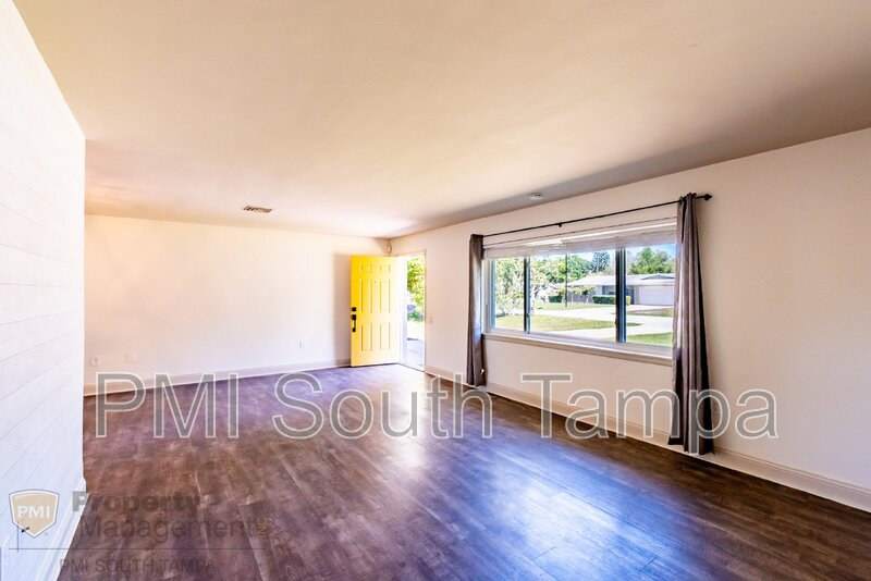 12174 83Rd Avenue North – photo 5