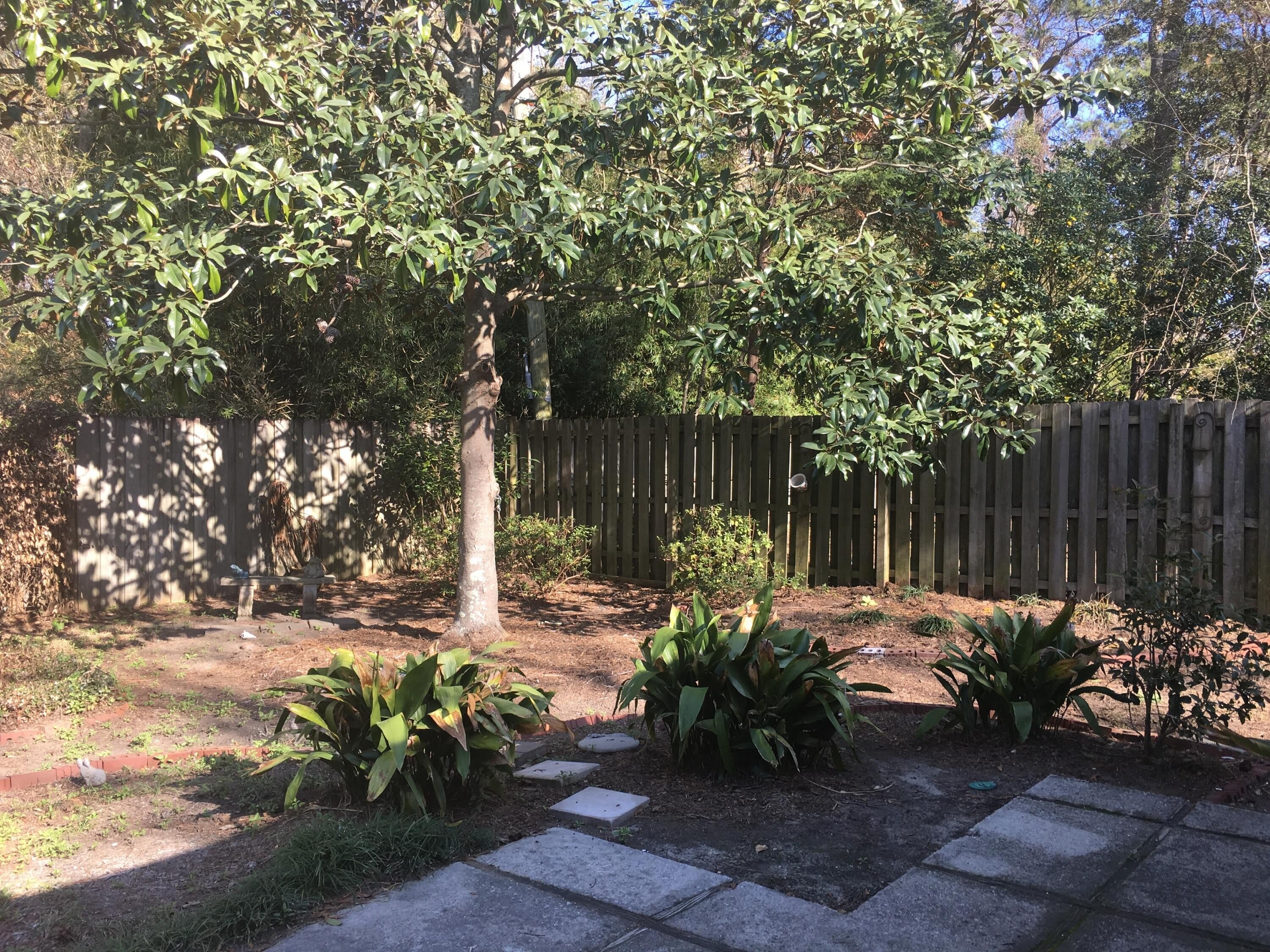 1124 Honeysuckle Court – photo 3