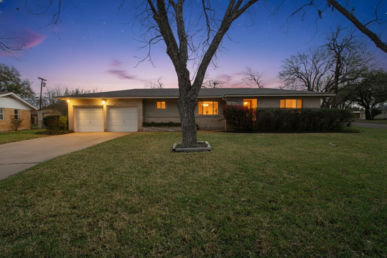 2109 South 49th Street – photo 3
