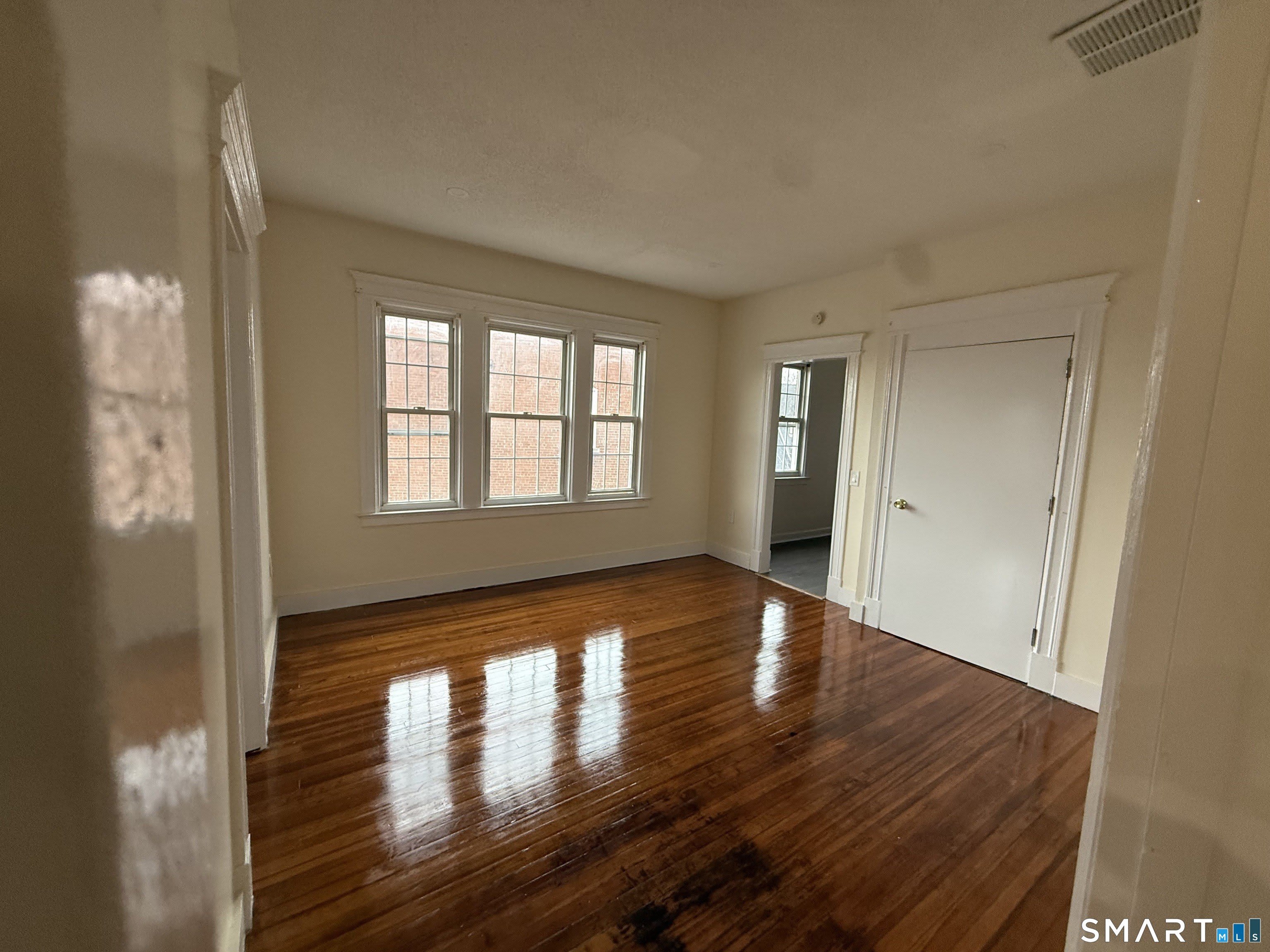 204 Homestead Avenue – photo 4