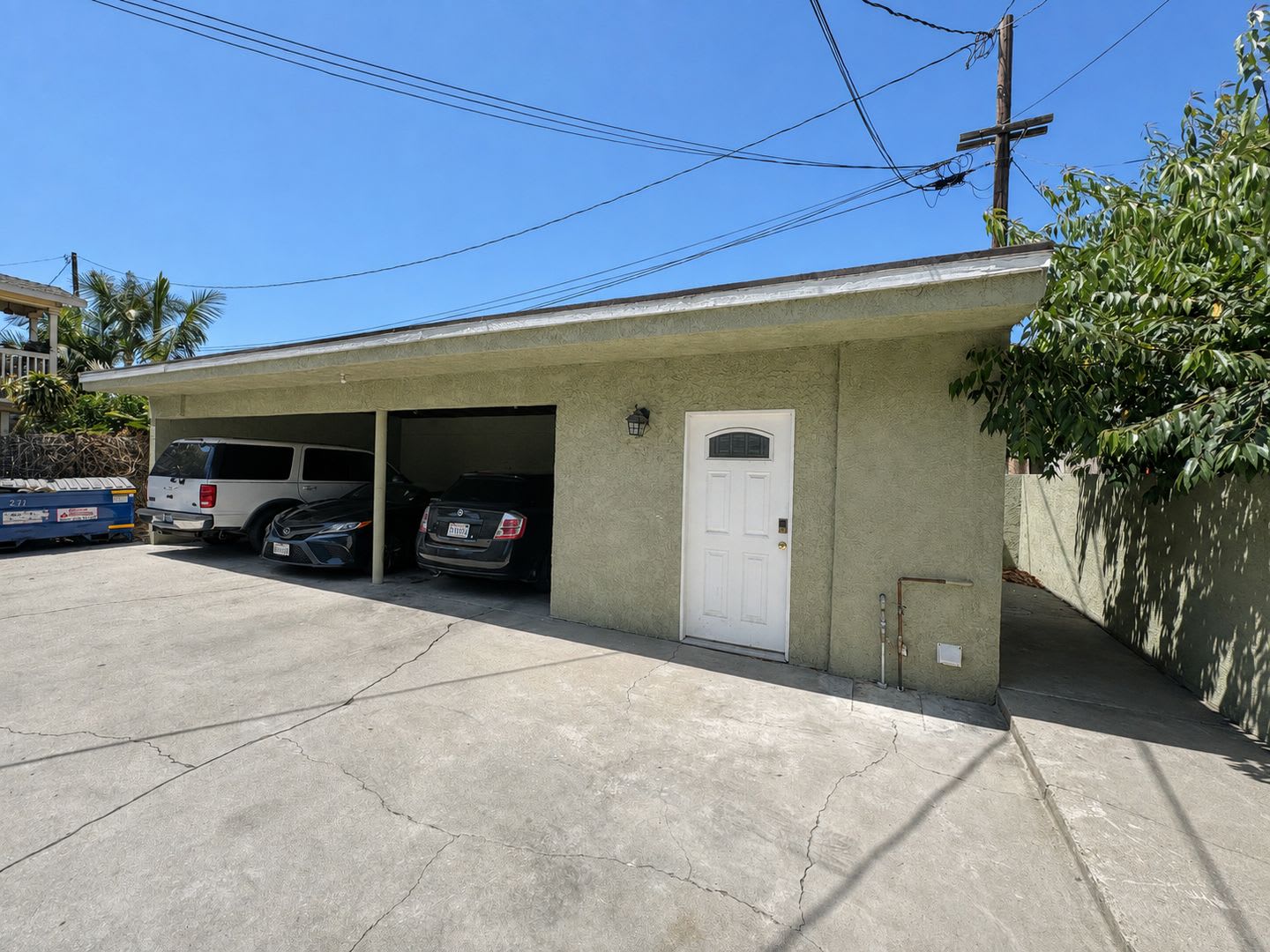 Remodeled 2+1.5 Townhome in Santa Paula – photo 3