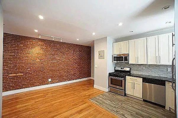56 Fort Washington Avenue – photo 1