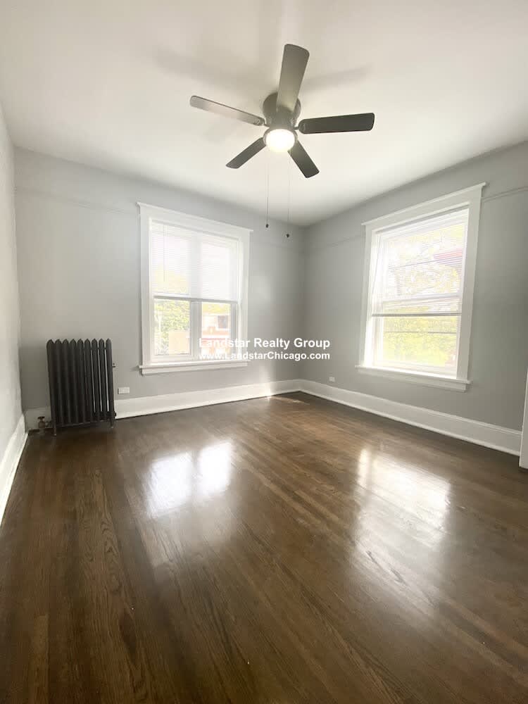1251 W Rosemont Ave – photo 1