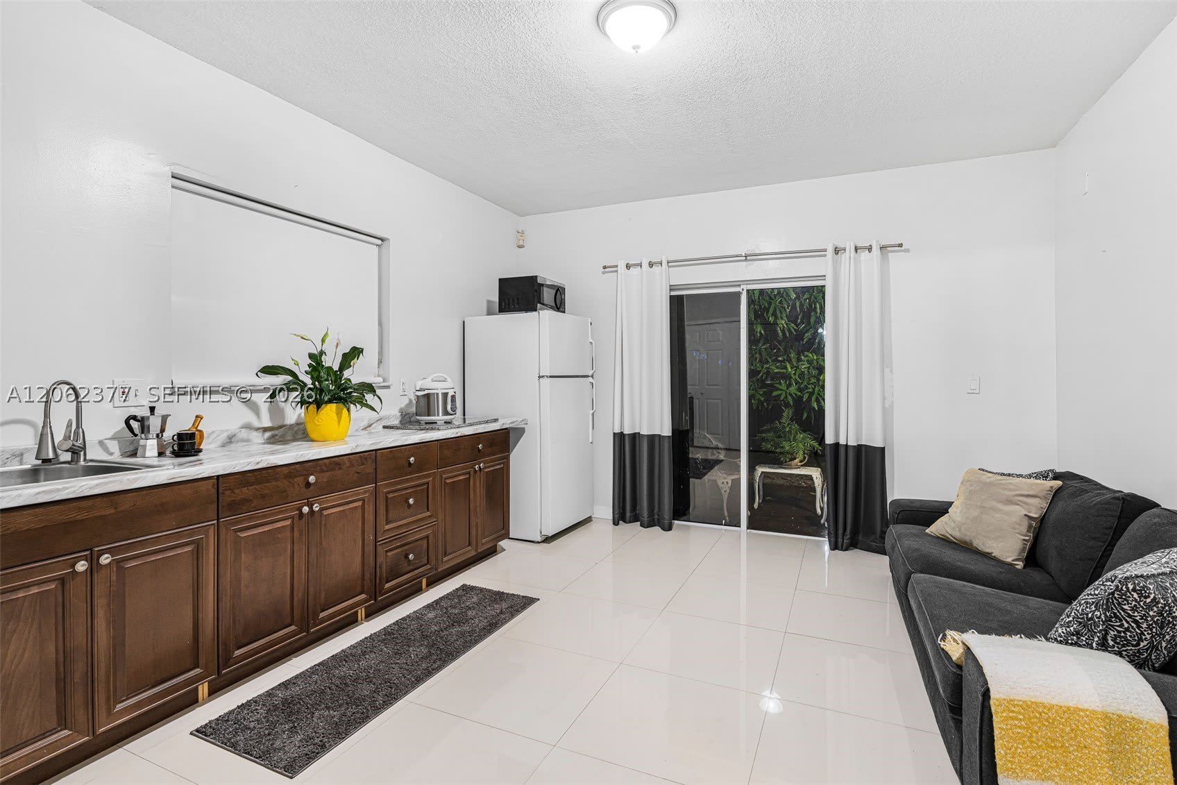 14156 SW 148th Ave – photo 3