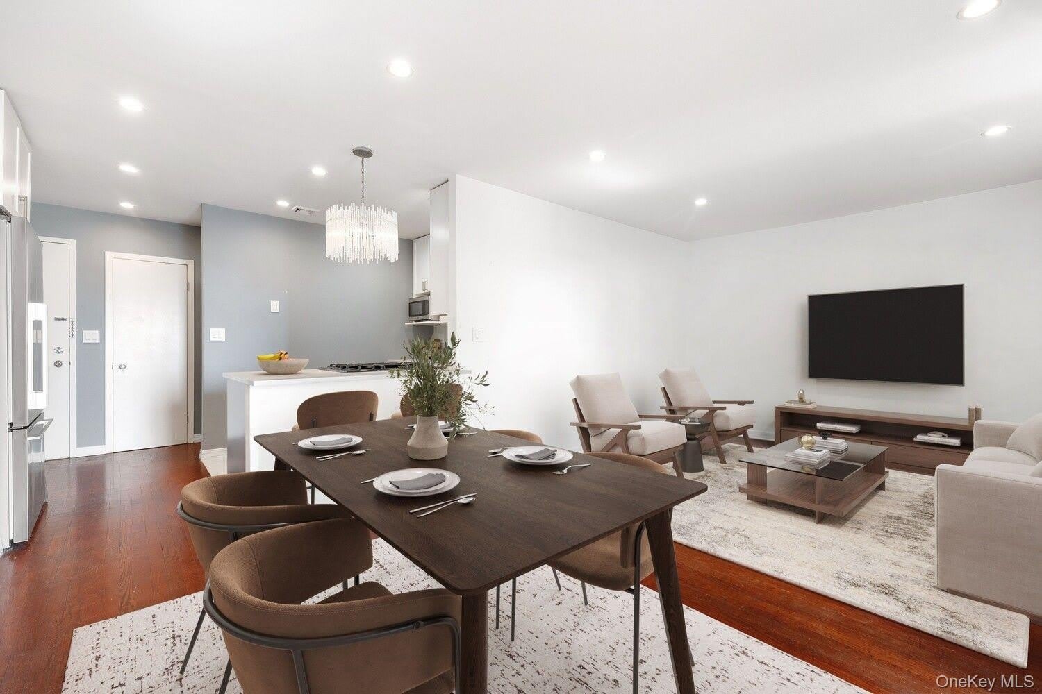 3 HANOVER Square – photo 2