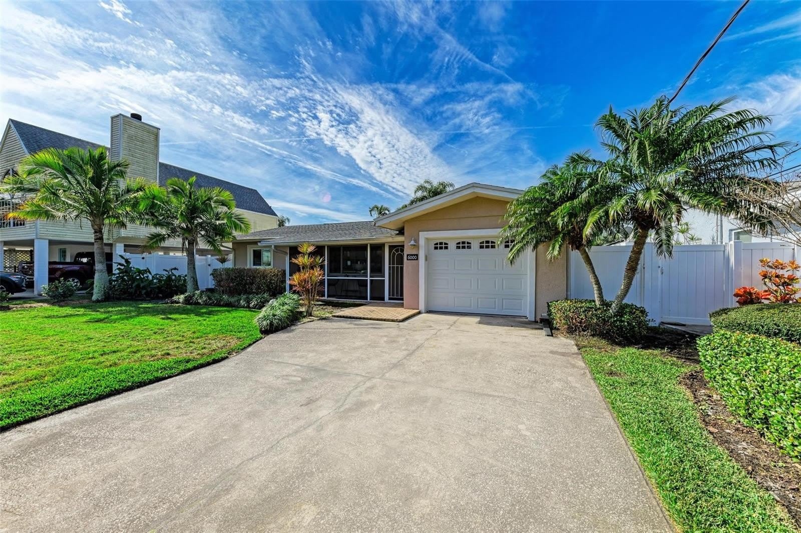 6000 BAYOU GRANDE Boulevard NE – photo 3