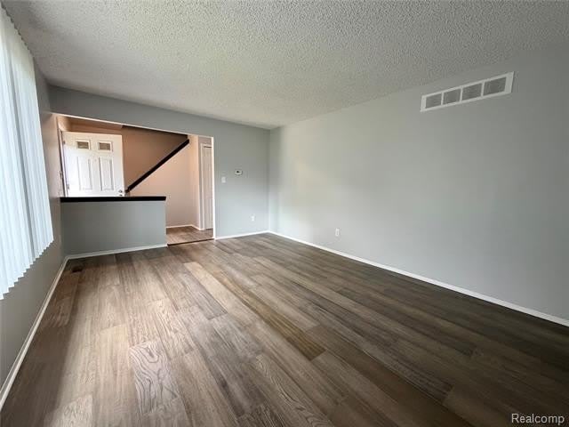 1746 Brookline Street – photo 3