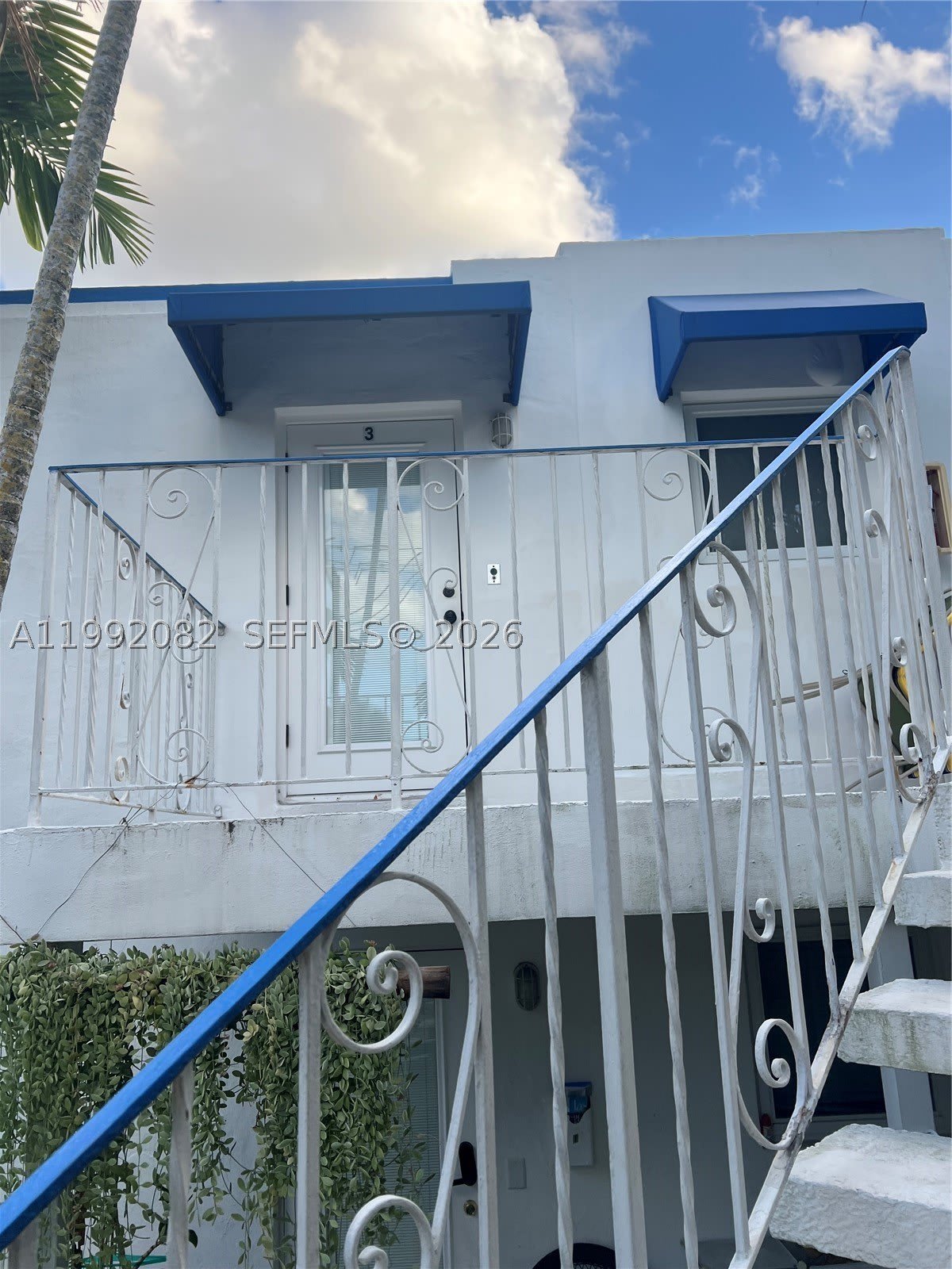 225 SE 16th Ave – photo 2