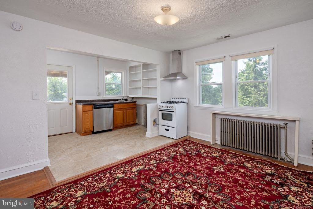 5107 LEEDS Avenue – photo 3