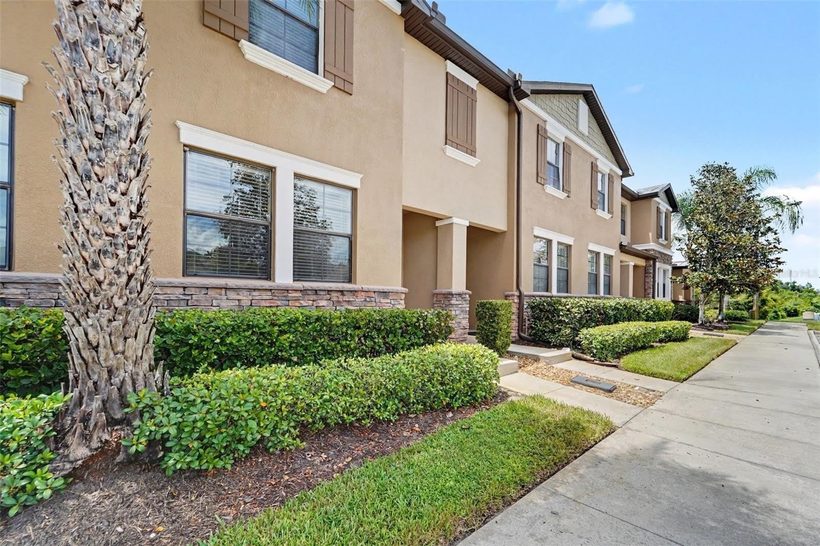 4260 FENNWOOD Court – photo 4