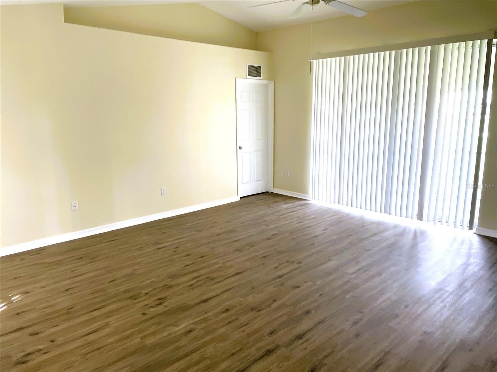 2498 MARGARET Lane – photo 2