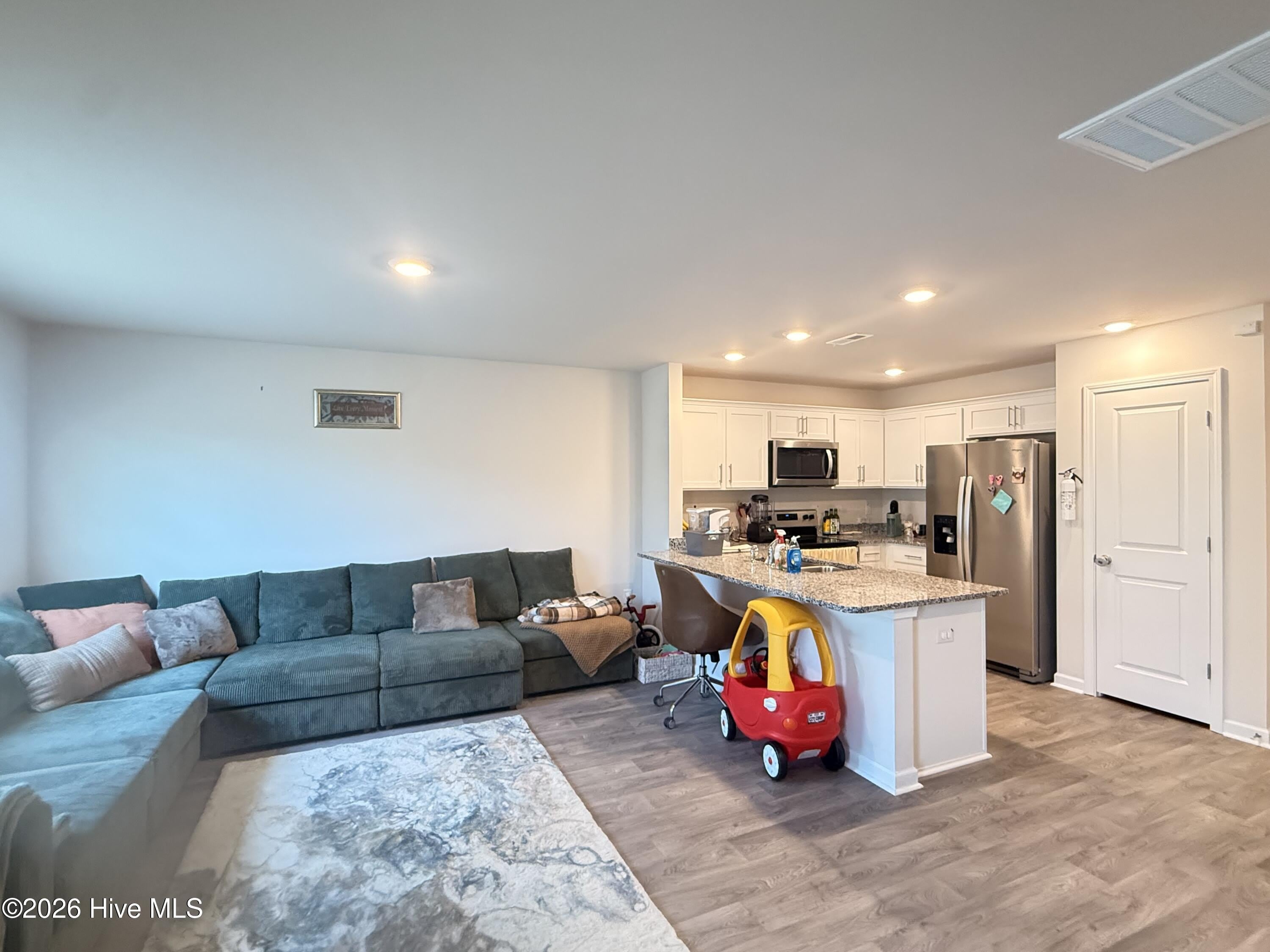 2507 Gracie Lane – photo 4