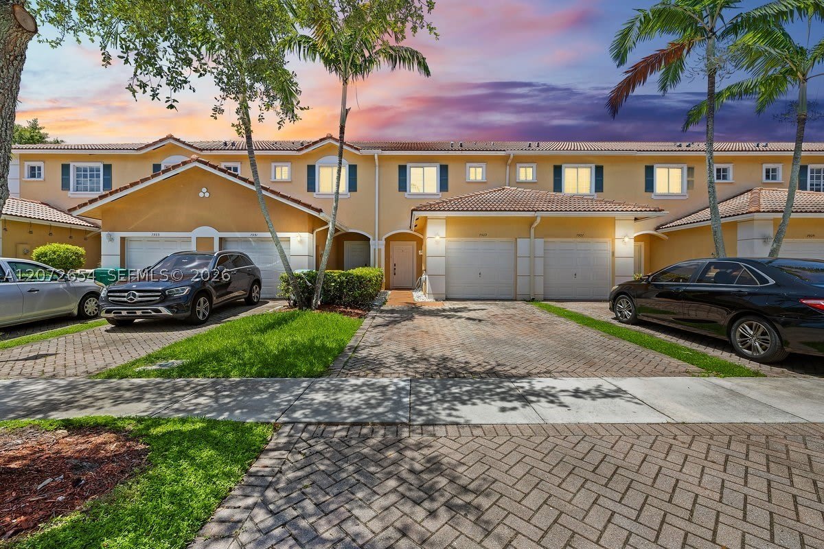 7929 Tuscany Dr – photo 2
