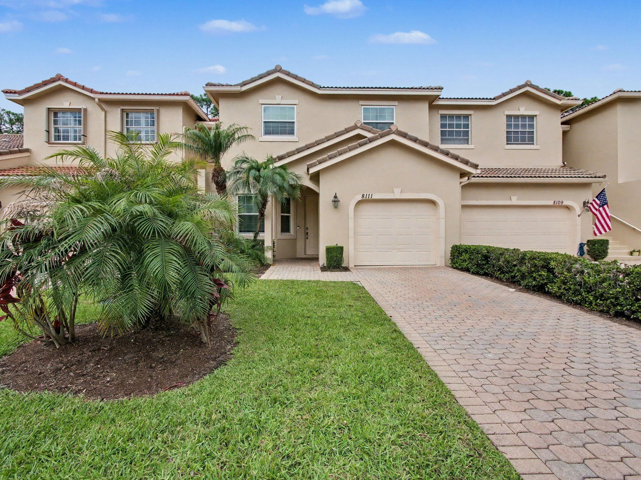 8111 Carnoustie Place – photo 1