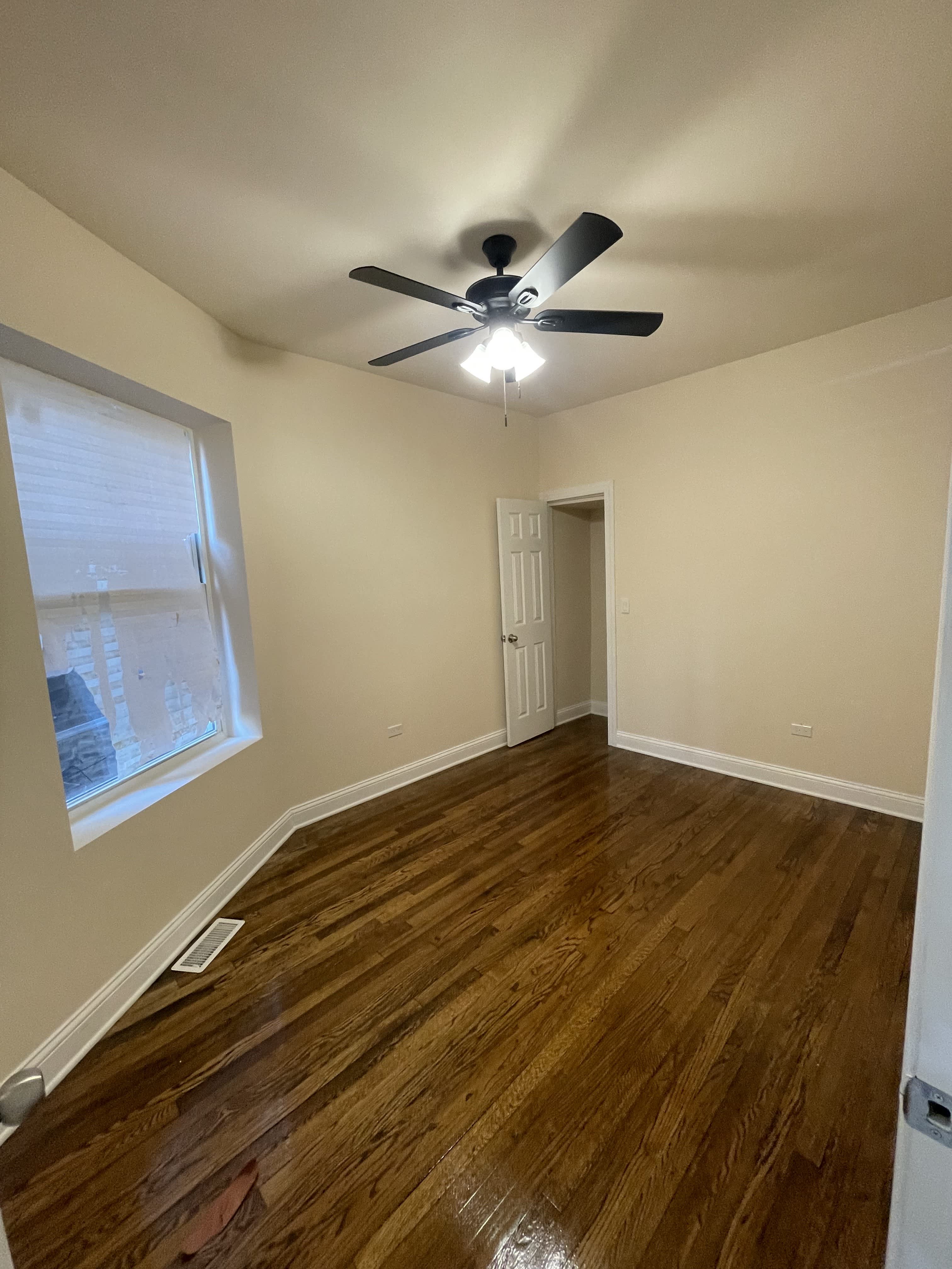 416 S Homan Ave – photo 3