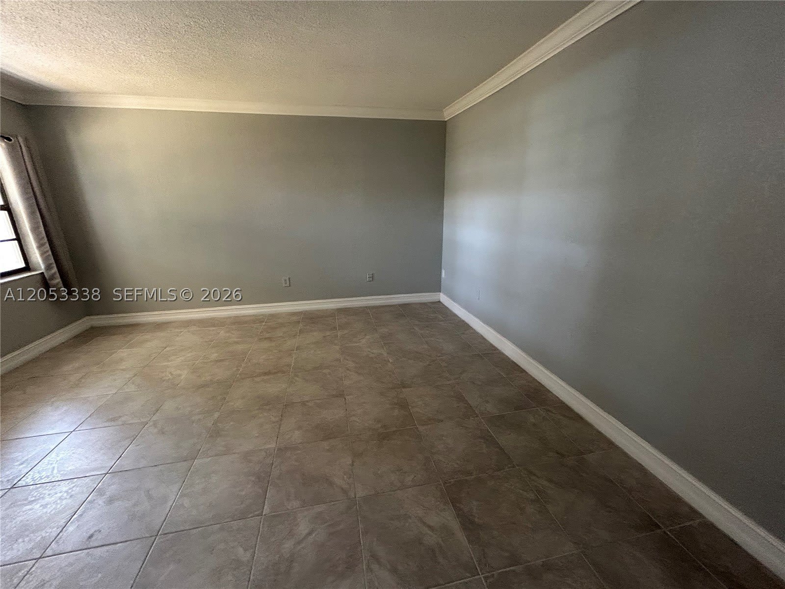 1925 Madison St – photo 4