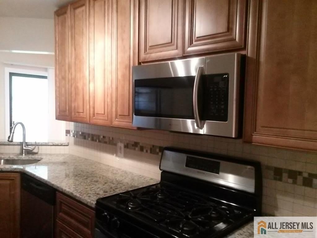 510 Sunshine Court – photo 3