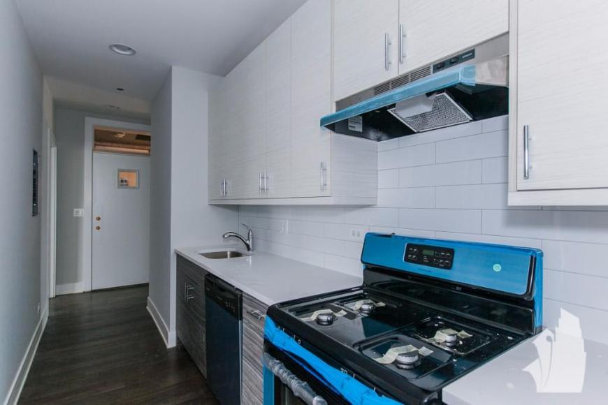 3921 North Janssen – photo 2