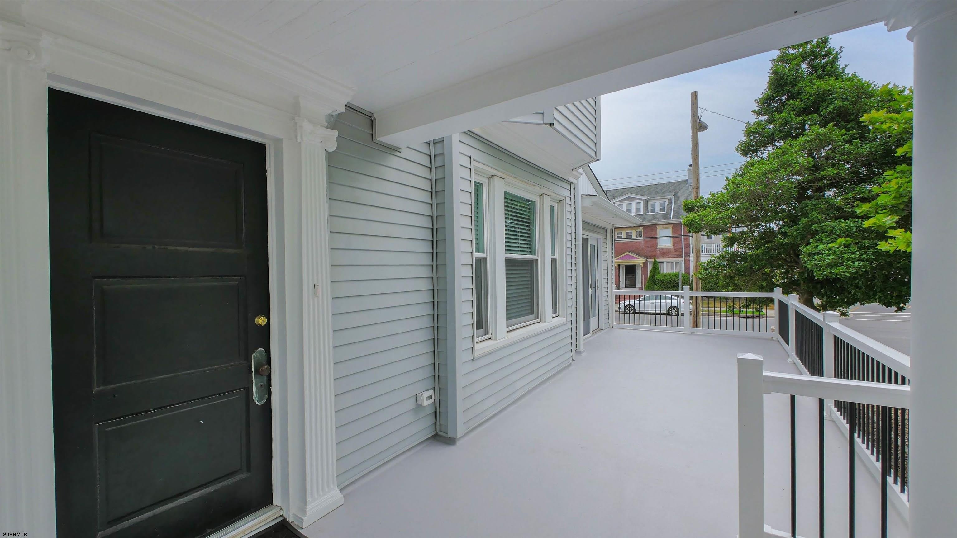 1 N Surrey Ave – photo 4