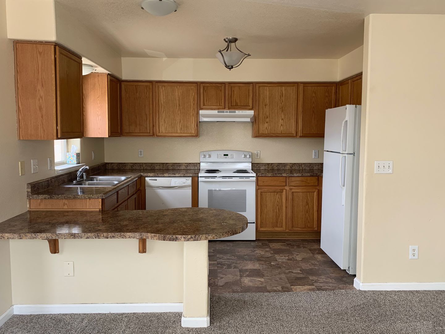 Charming Two Bedroom Apartment in the Heart of Reno – photo 1
