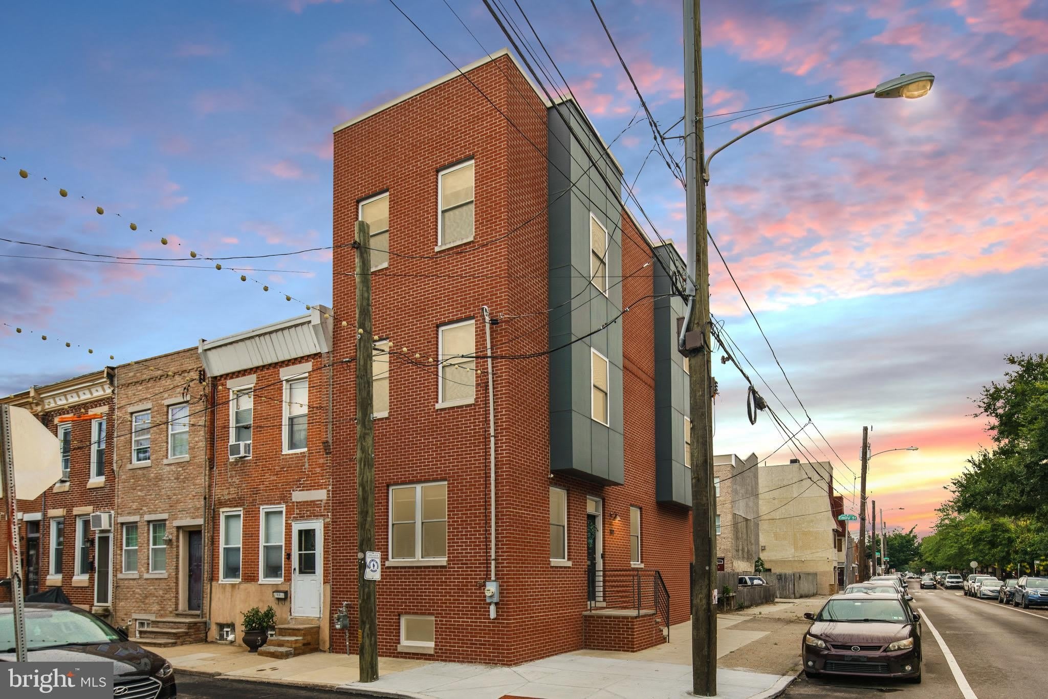 101 Mercy Street – photo 1