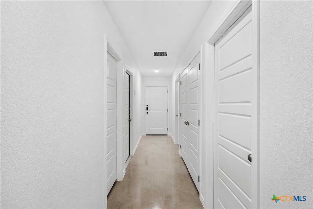 1230 Concord Drive – photo 3