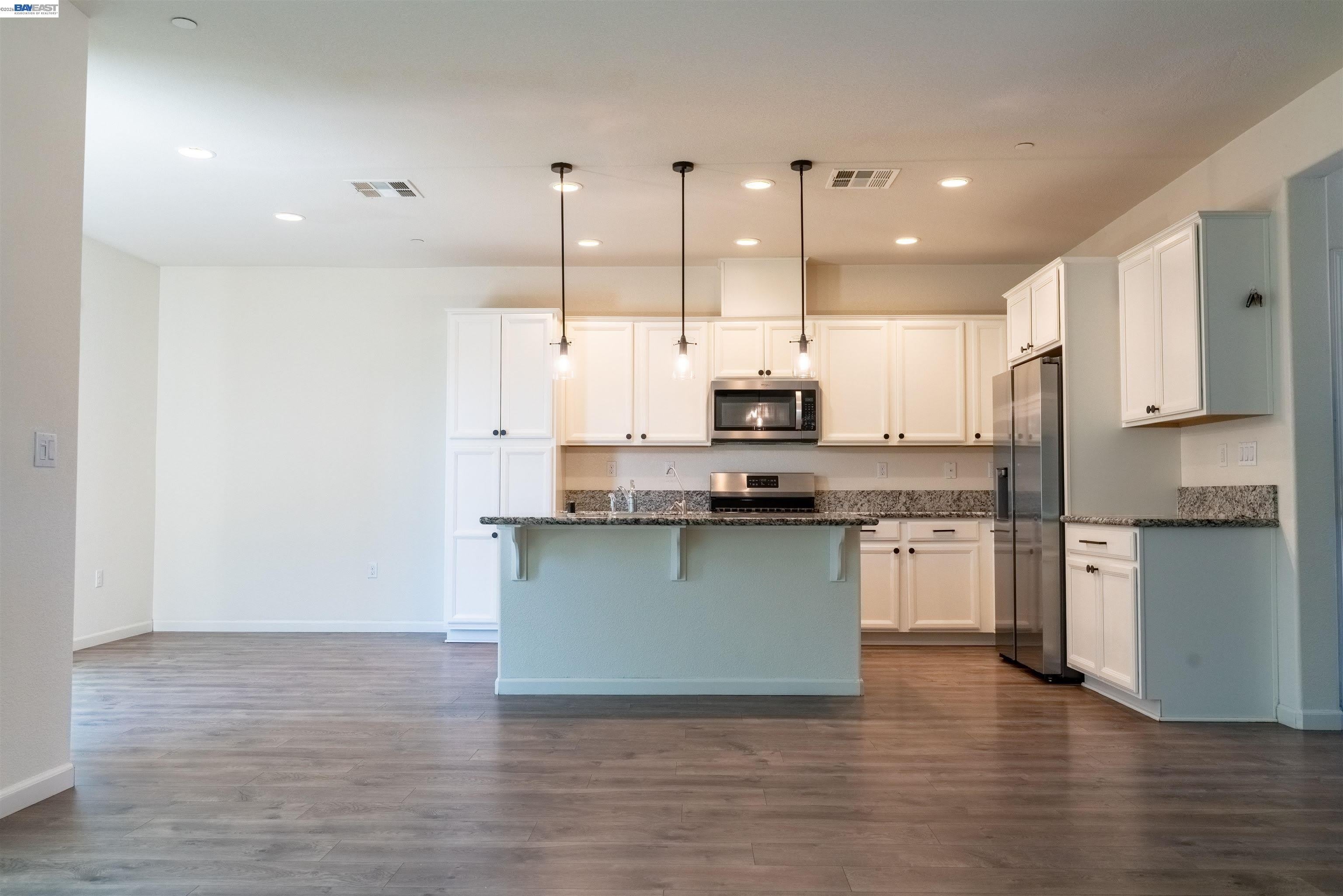 21236 Grapevine Dr – photo 3