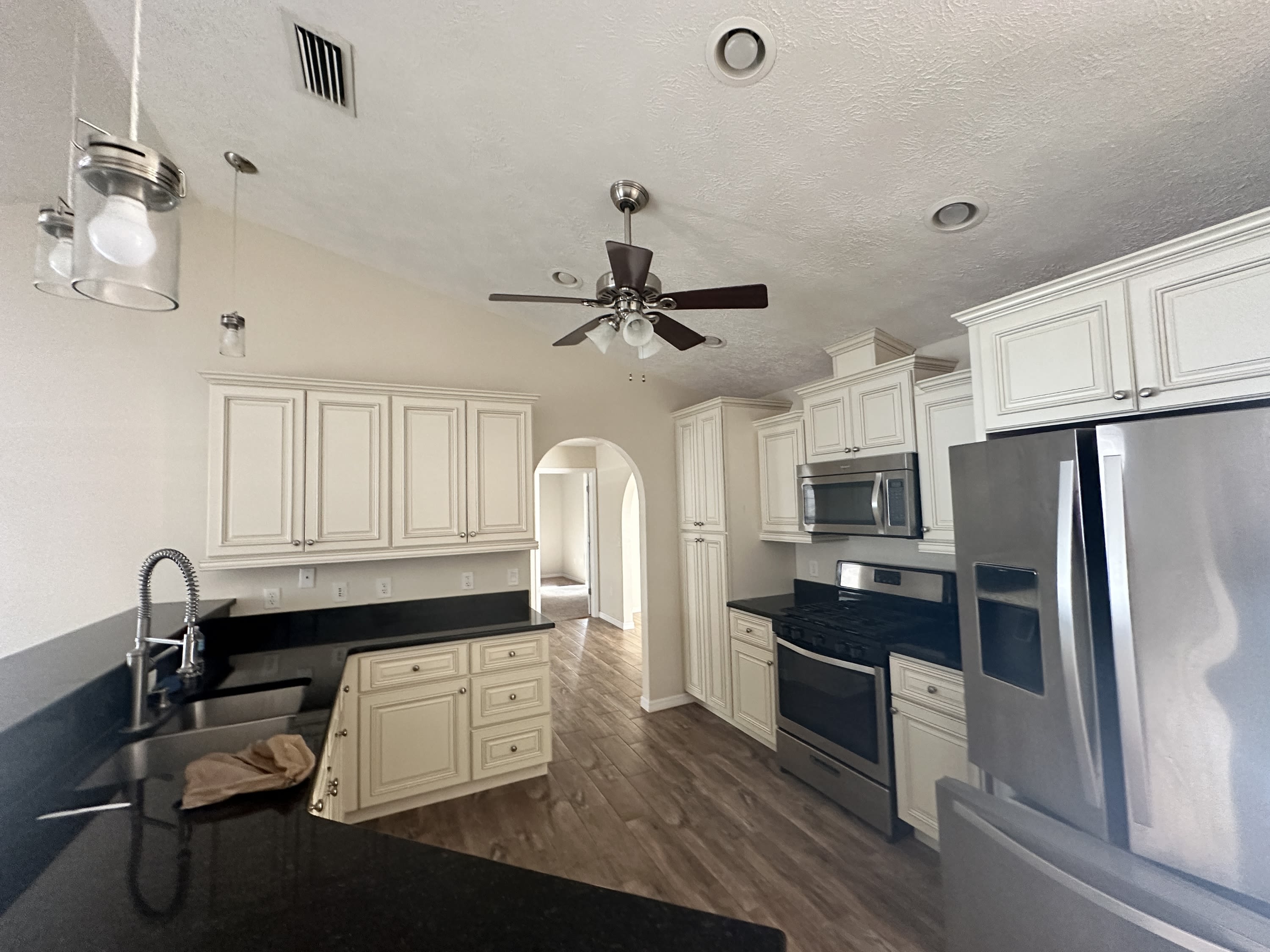 5953 NE 62nd Court Rd – photo 3