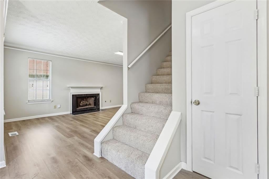 525 Abbotts Hill Lane – photo 3