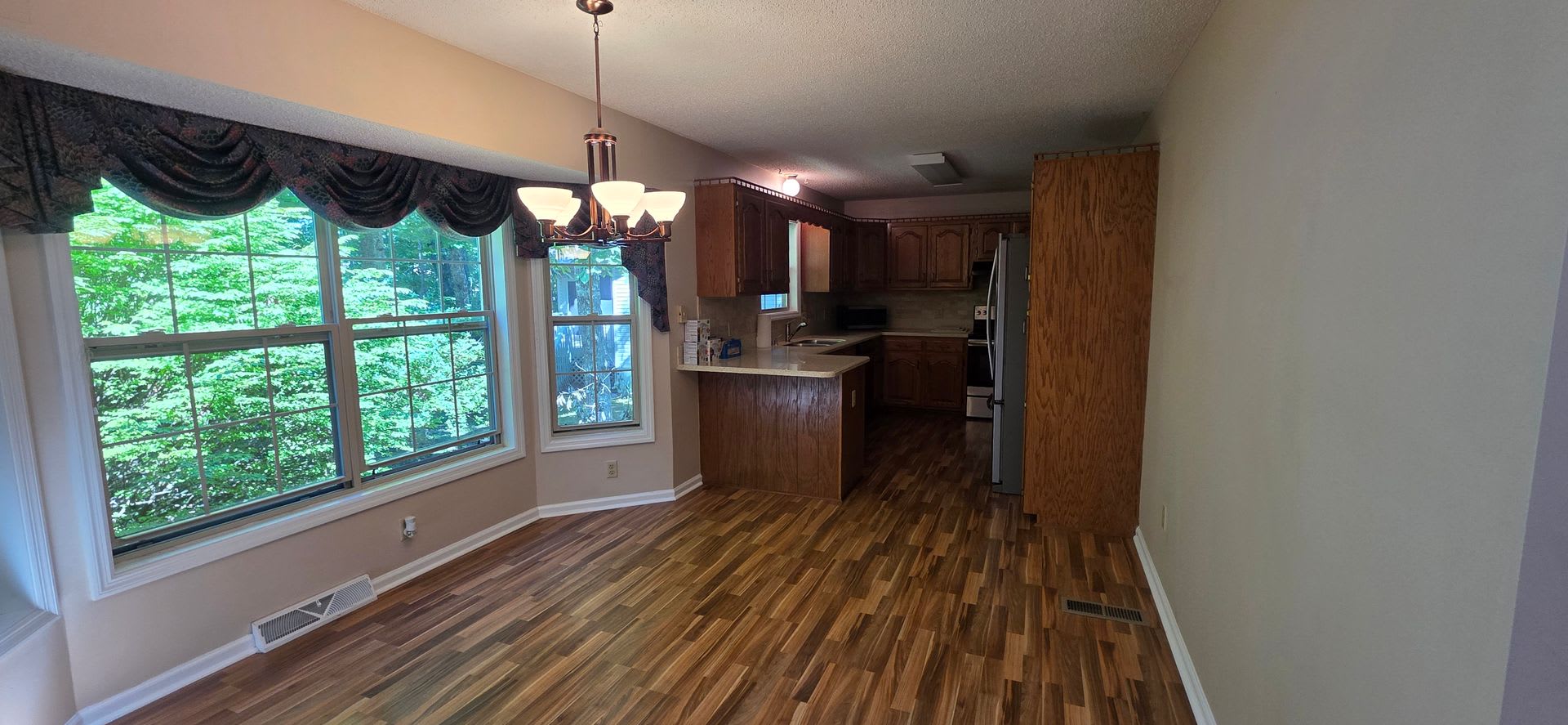 Great location, convenient to everything! – photo 3