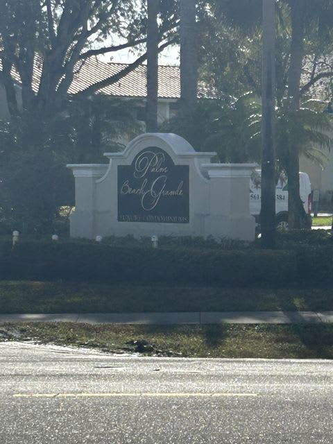 1463 Lake Crystal Drive – photo 2