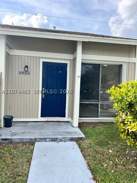 3655 NW 111th Ter – photo 2