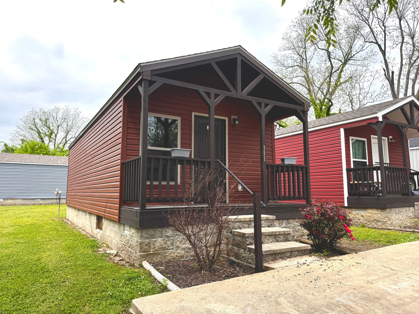 1 Bed/1 Bath Tiny Home • Sulphur Rock – photo 1