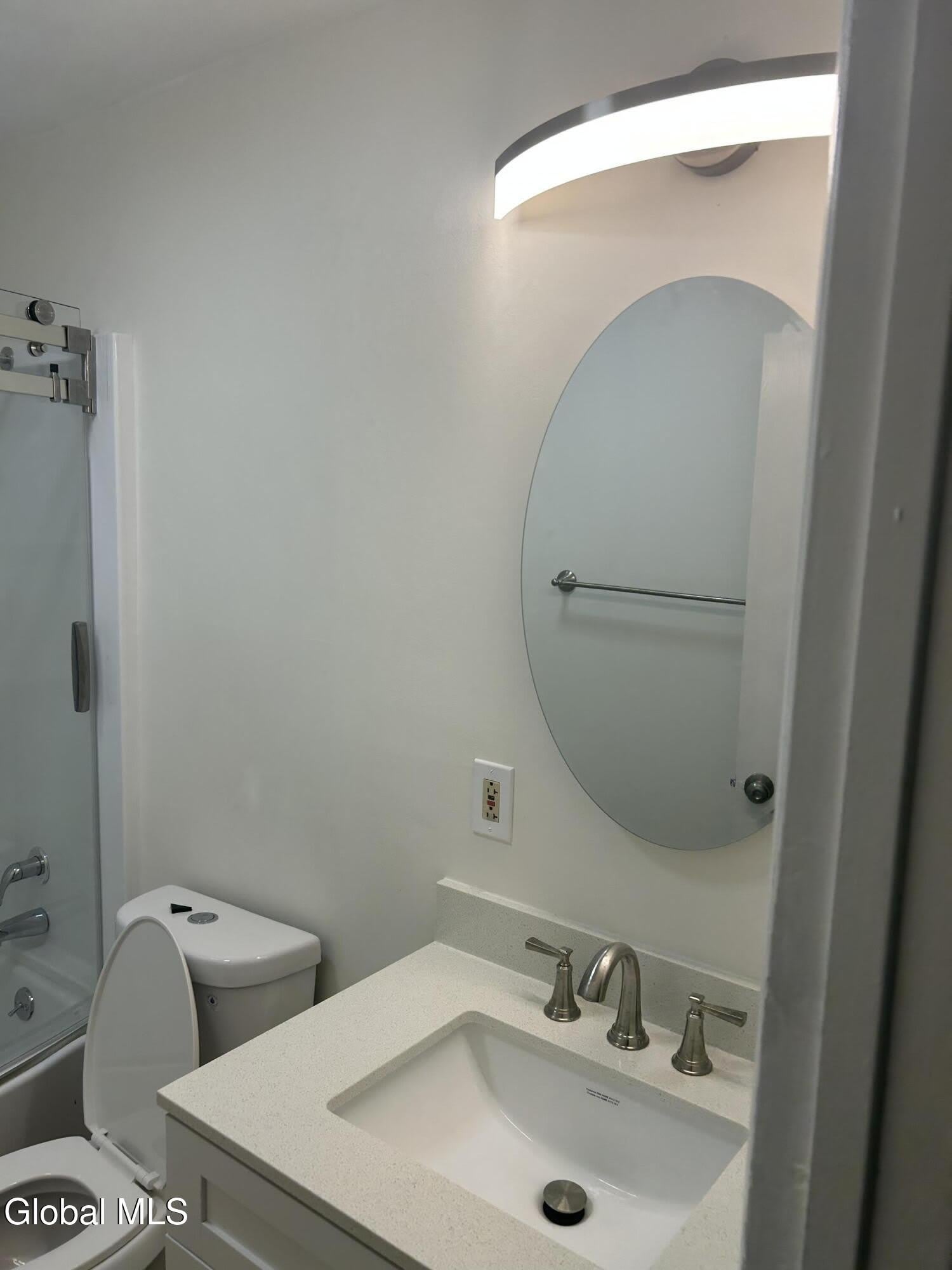 18 1/2 Voorhees Street – photo 5