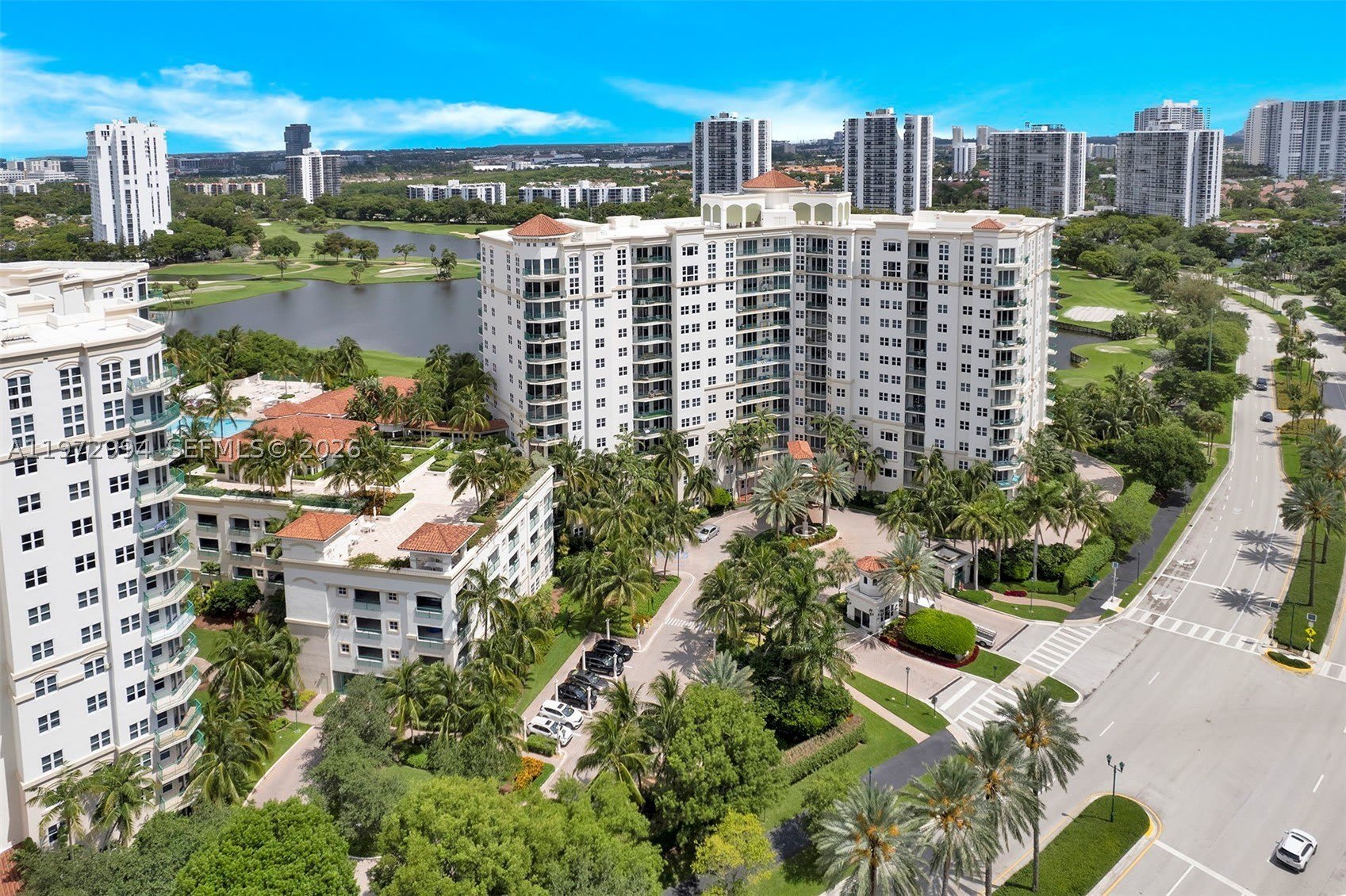 20000 E Country Club Dr – photo 5