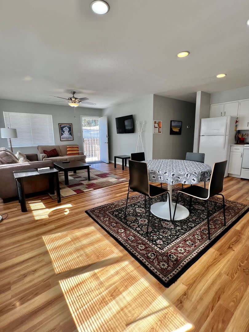 561 Claremont Street Unit B Your New Home In The Heart Of Reno – photo 4