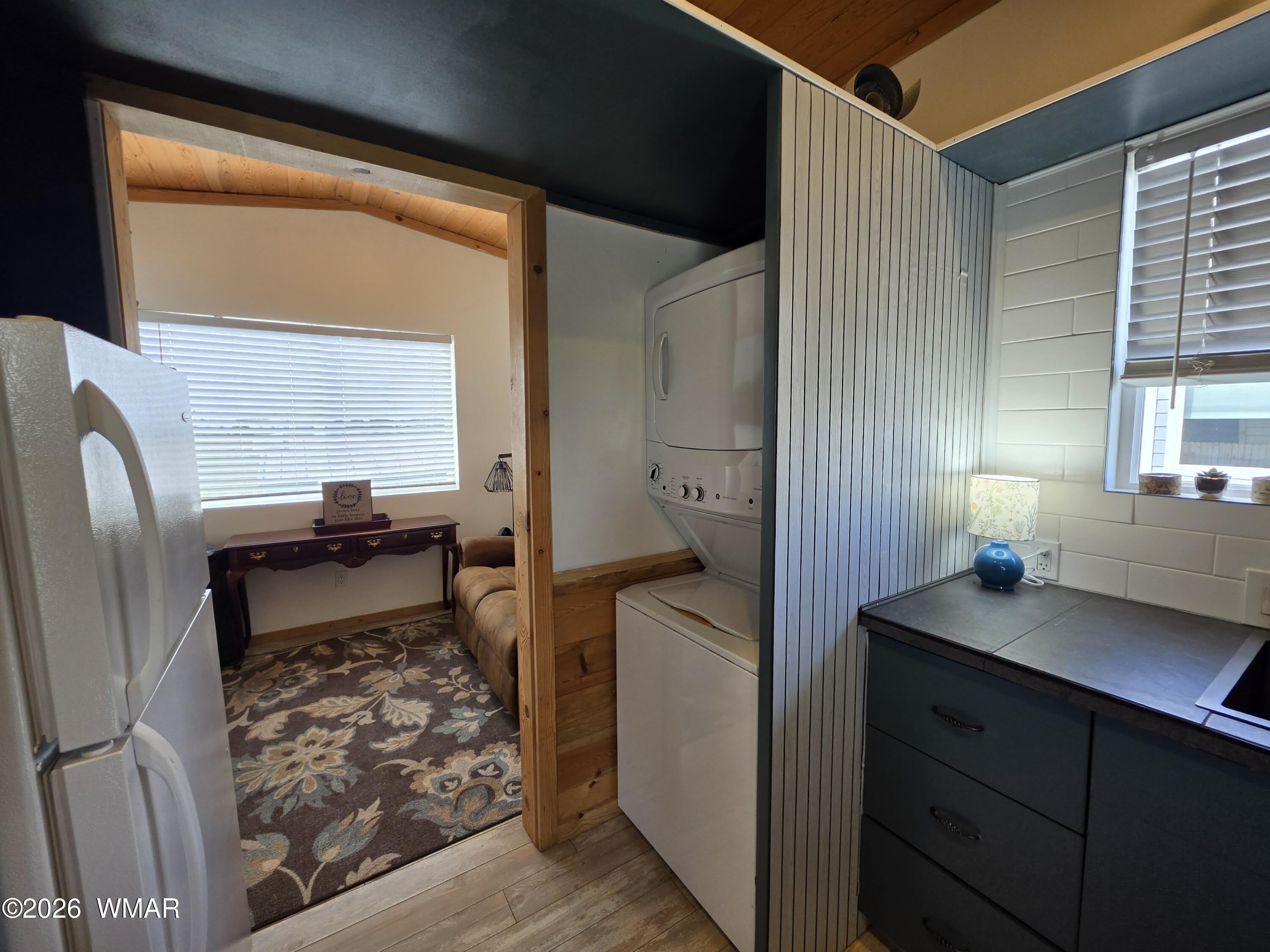 1412 Amanda Drive – photo 4