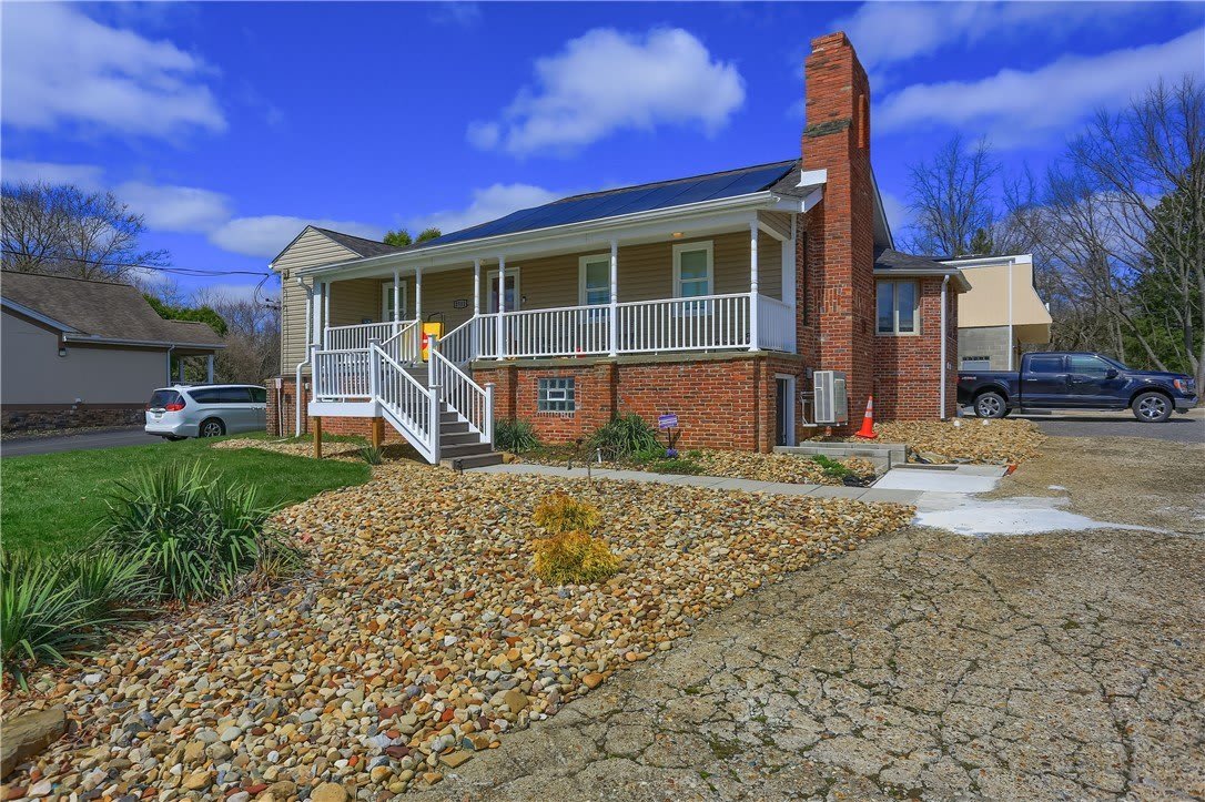 2501 Wildwood Rd – photo 1