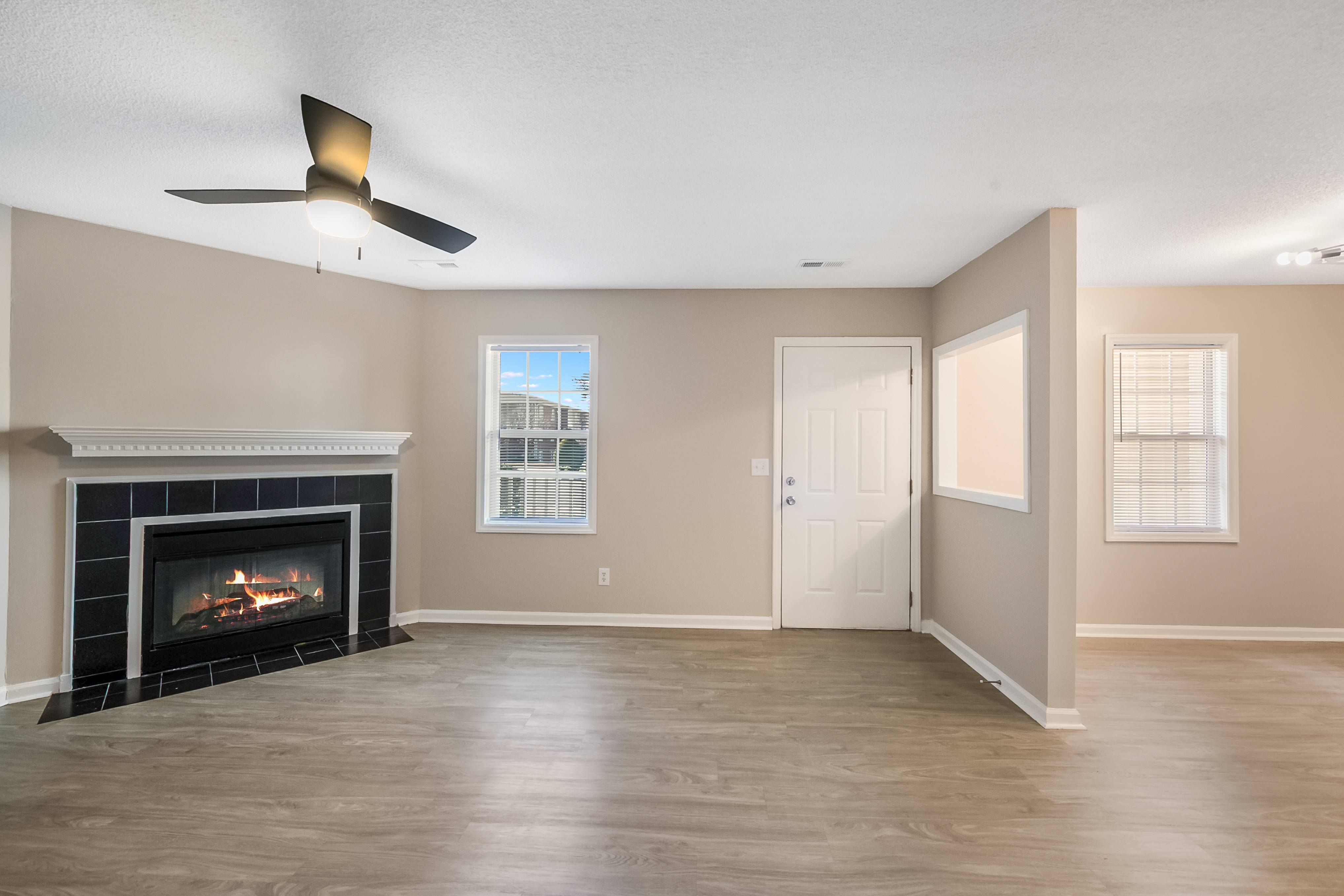 Spring Lakes Apartments – photo 3