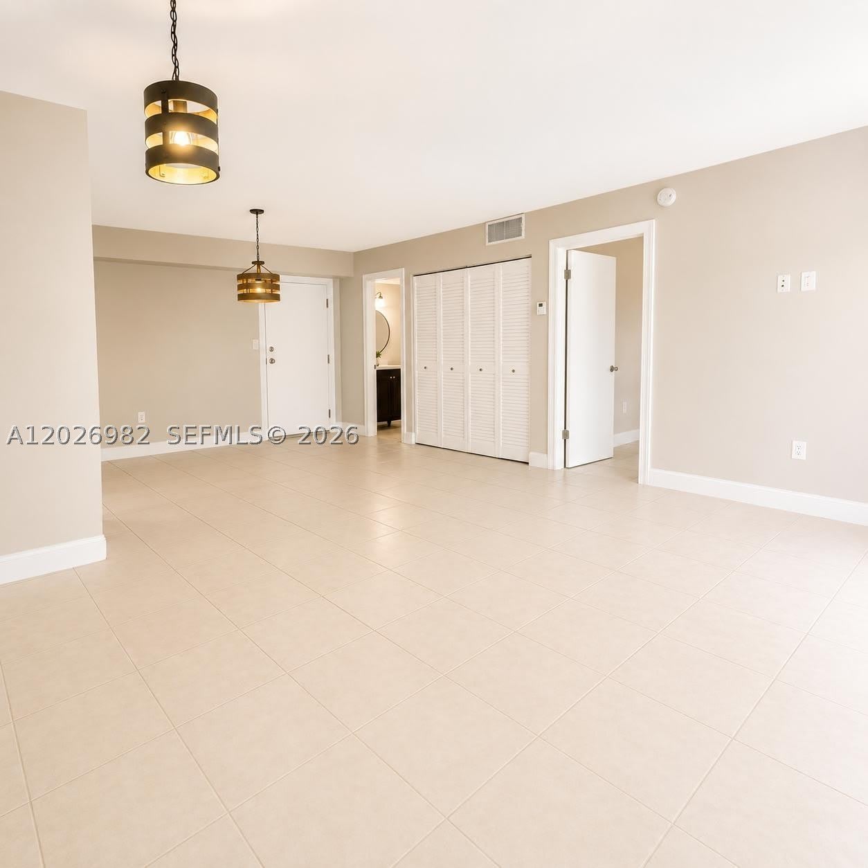 8335 SW 72nd Ave – photo 5